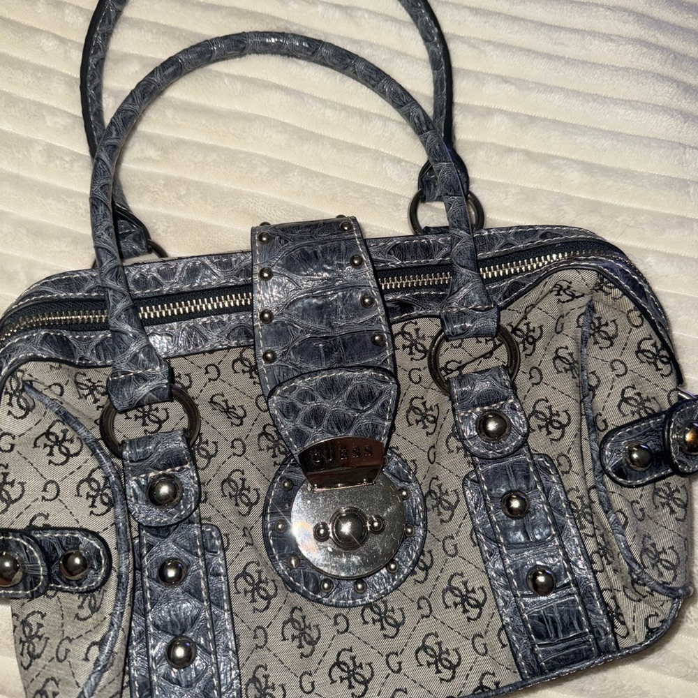 GUESS Monogrammed Gray and Black Satchel